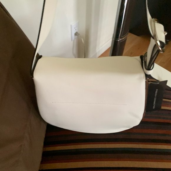 NWT FRENCH CONNECTION OLIVIA LEATHER BUCKET PURSE - WHITE NUTMEG - Picture 6 of 10